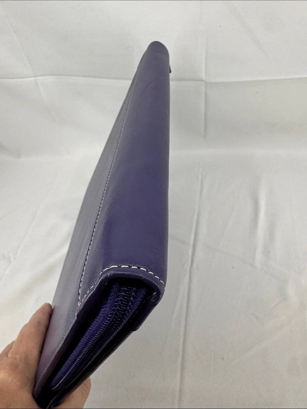 Levenger Leather Executive Zip Letter Portfolio Binder in Violet, BMH initials